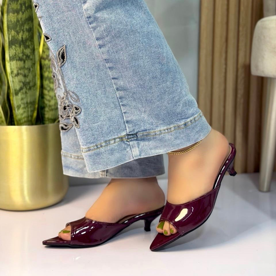 Ref. Victoria - Tacon Charol Elegante de Dama