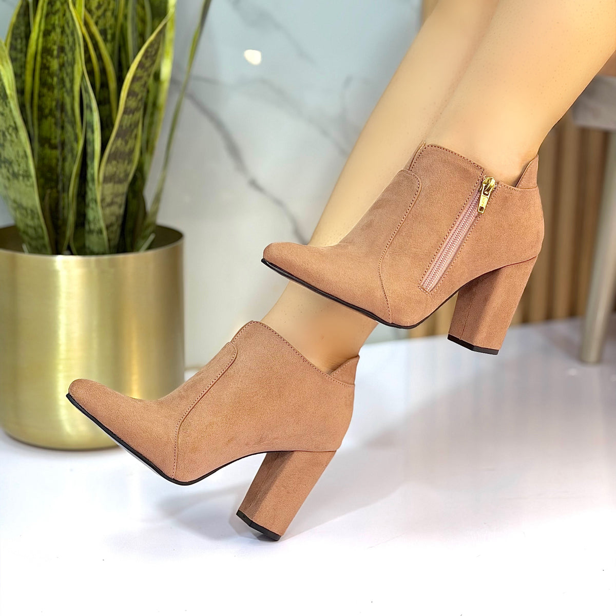 Ref. Zafira - Botin Elegante con Cierre