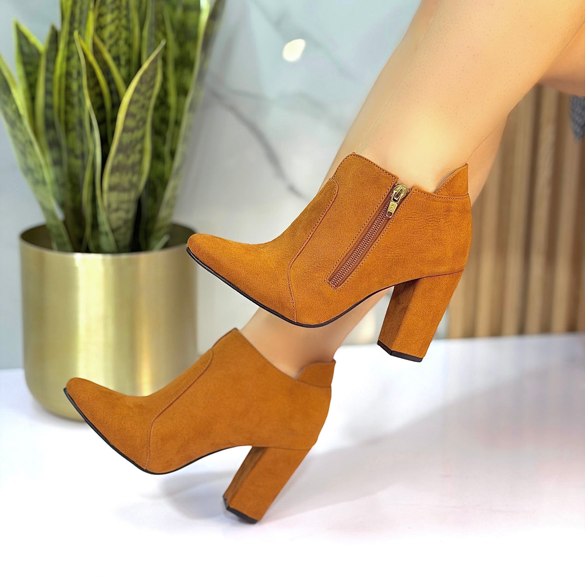 Ref. Zafira - Botin Elegante con Cierre